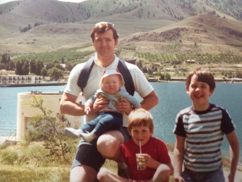 James Reynolds holding baby Ryan, with two of his other three sons in 1977 James Reynolds holding baby Ryan, with two of his other three sons in 1977